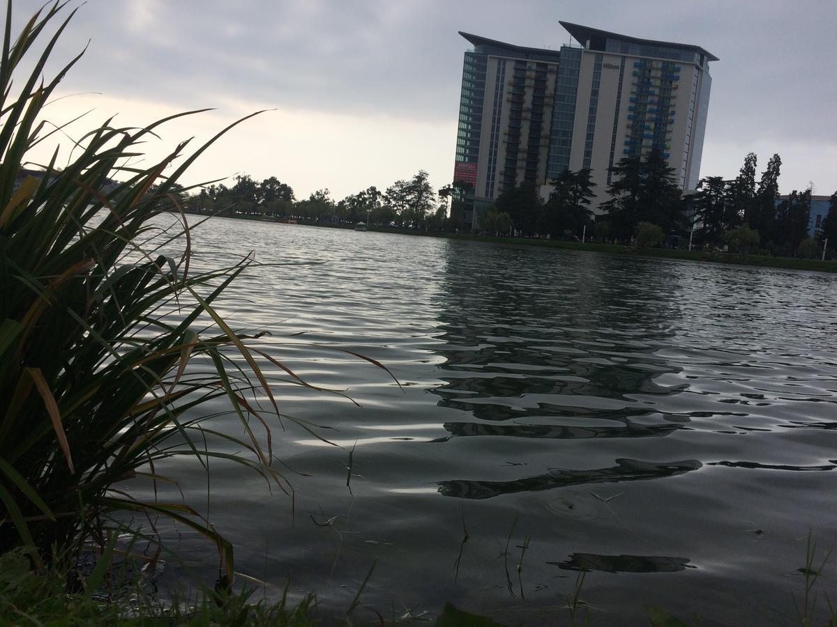 Cocorina Apartment Batumi Zewnętrze zdjęcie